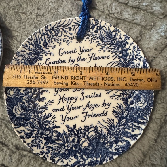 Blue and White Decorative Plate with Home Quote - Picture 6 of 6